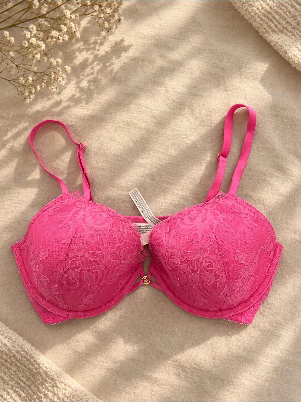 Victoria's Secret Bright Pink Lace Underwire Bra